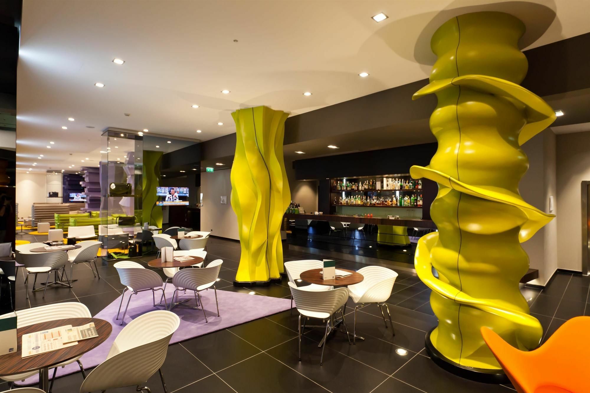 Hotel Rmh Modena Des Arts Restaurante foto